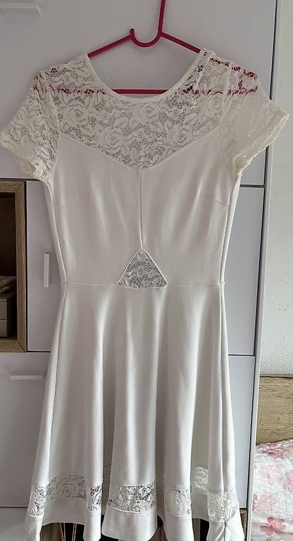 Kleider: weisses Sommerkleid mit Spitze – Gebraucht aus Chur von gio_6rlp