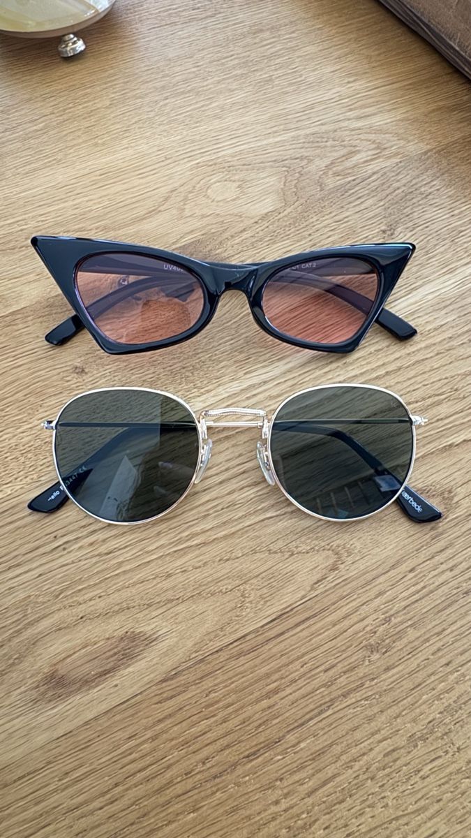 Lunettes & Verres: Sonnenbrillen Set Damen  – D'occasion à Mörigen par TimelessFinds