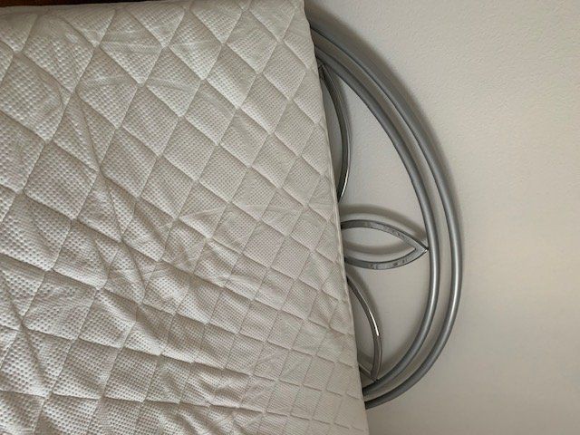 Letti: Bett mit Matratze und Topper – Usato da Glattbrugg venduto da isidor23