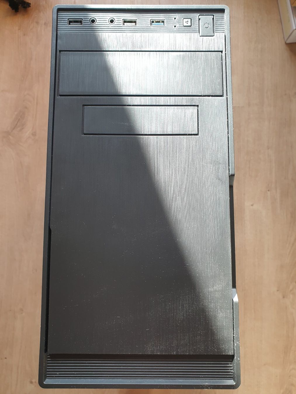 Gehäuse: Boîtier ordinateur vide – Neu und originalverpackt aus Moudon von Amaroli7 1