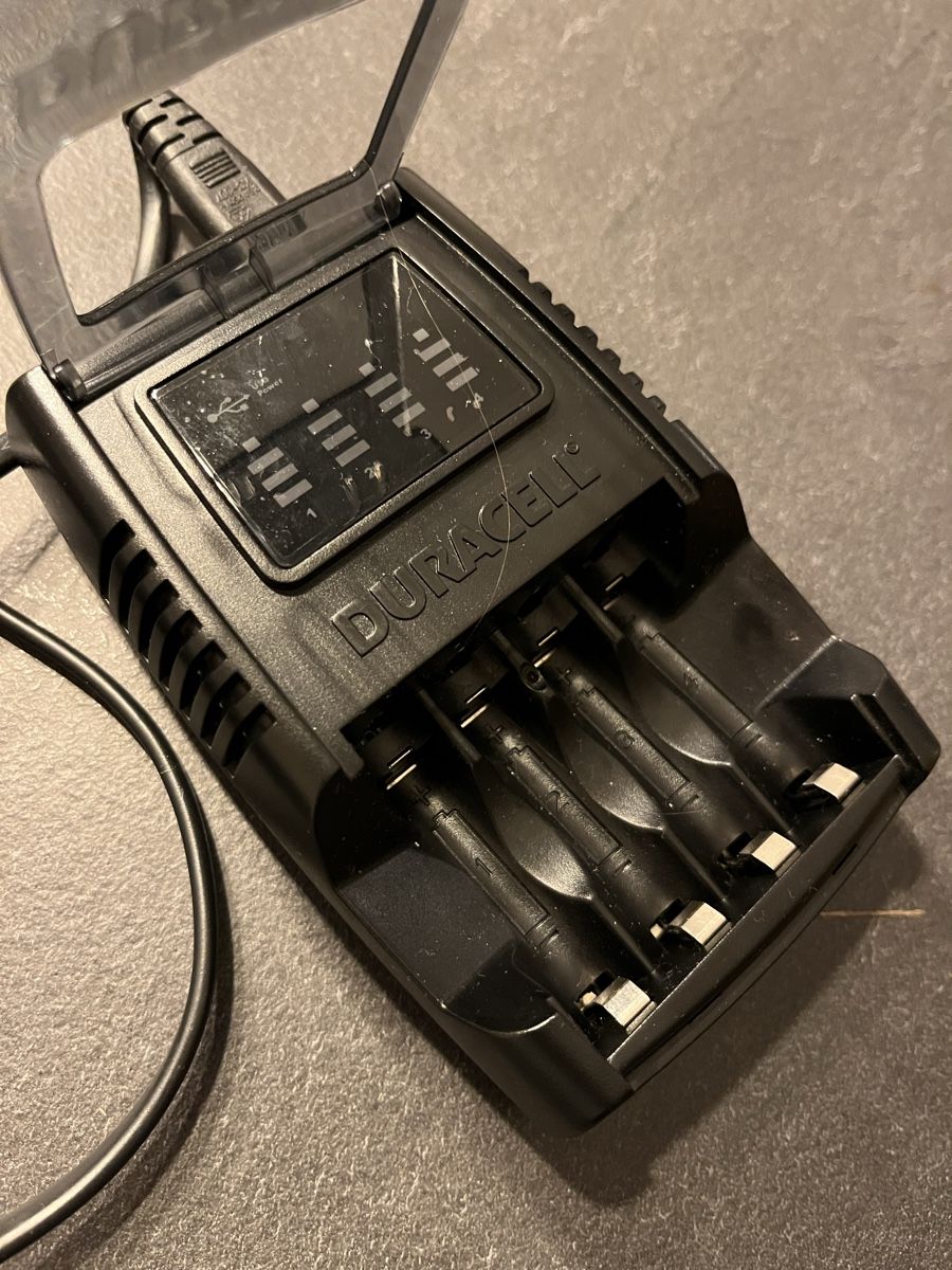 Duracell Caricatori & Batterie: Duracell Batterien-Ladegerät, top Zustand – Usato da Wettingen venduto da flo_vst7 1