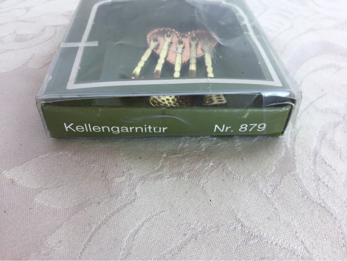 Puppenhäuser & -möbel: Bodo Hennig Kellengarnitur 1:12 – Gebraucht aus St. Gallen von chamilla 3