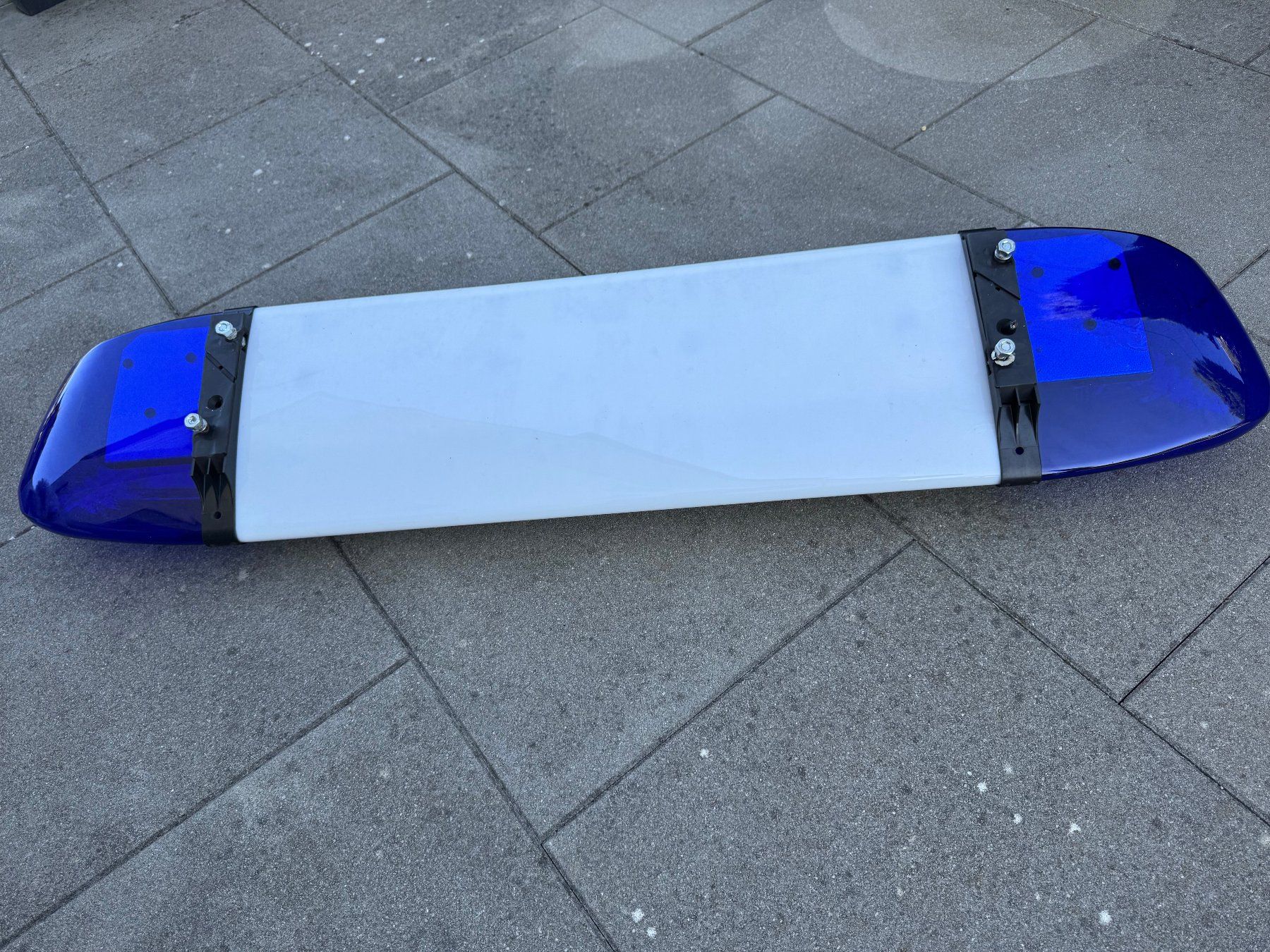 Alle Ersatzteile: Blaulichtbalken / Ex Feuerwehr – Gebraucht aus Biberist von tl-schmuck 2