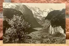 LAUTERBRUNNENTAL Grosshorn & Breithorn - Staubbachfall