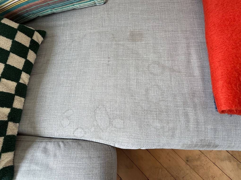 Divani: GRATIS SOFA muss abgeholt werden – Usato da Zürich venduto da mor_qz2r 1