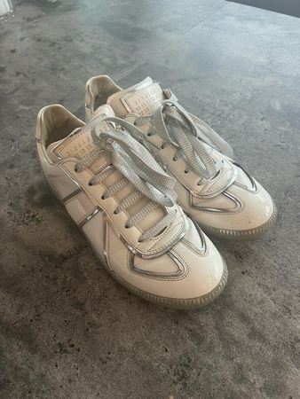 Margiela Sneakers, white/metallic grey, size 38,