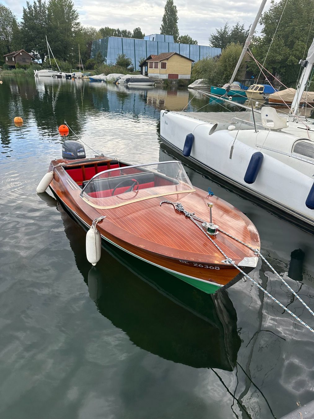 Barche: Bateau en bois classique – Usato da Moutier venduto da Casotti