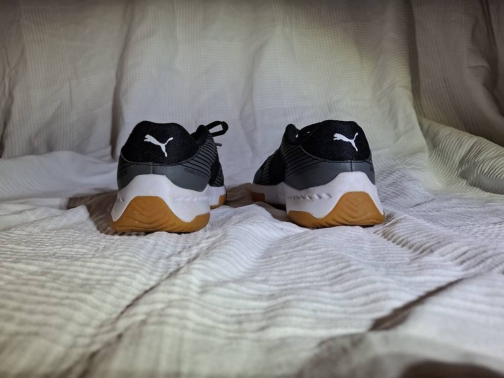 Chaussures garçon: Puma Turnschuhe Gr.36 – D'occasion à Greifensee par Timerons 2