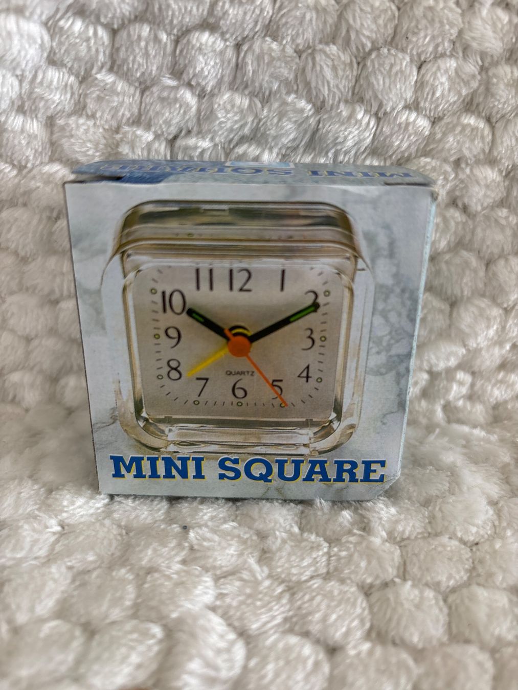 Sveglie: Mini Reisewecker weiss 6x6cm – Nuovo e nell'imballaggio originale da Oberegg venduto da MR-shop 2