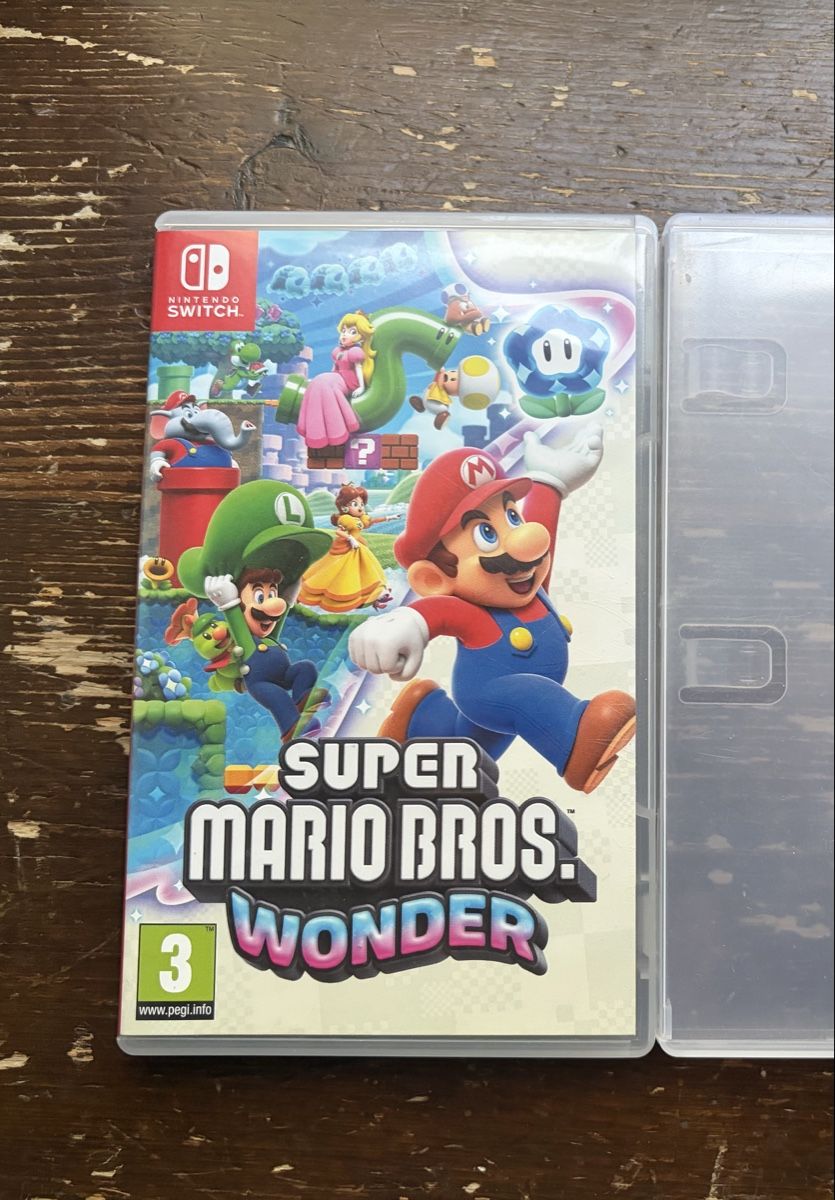 Nintendo Giochi: Mario bros Wonder  – Nuovo (secondo la descrizione) da La Plaine venduto da izo_t9wk
