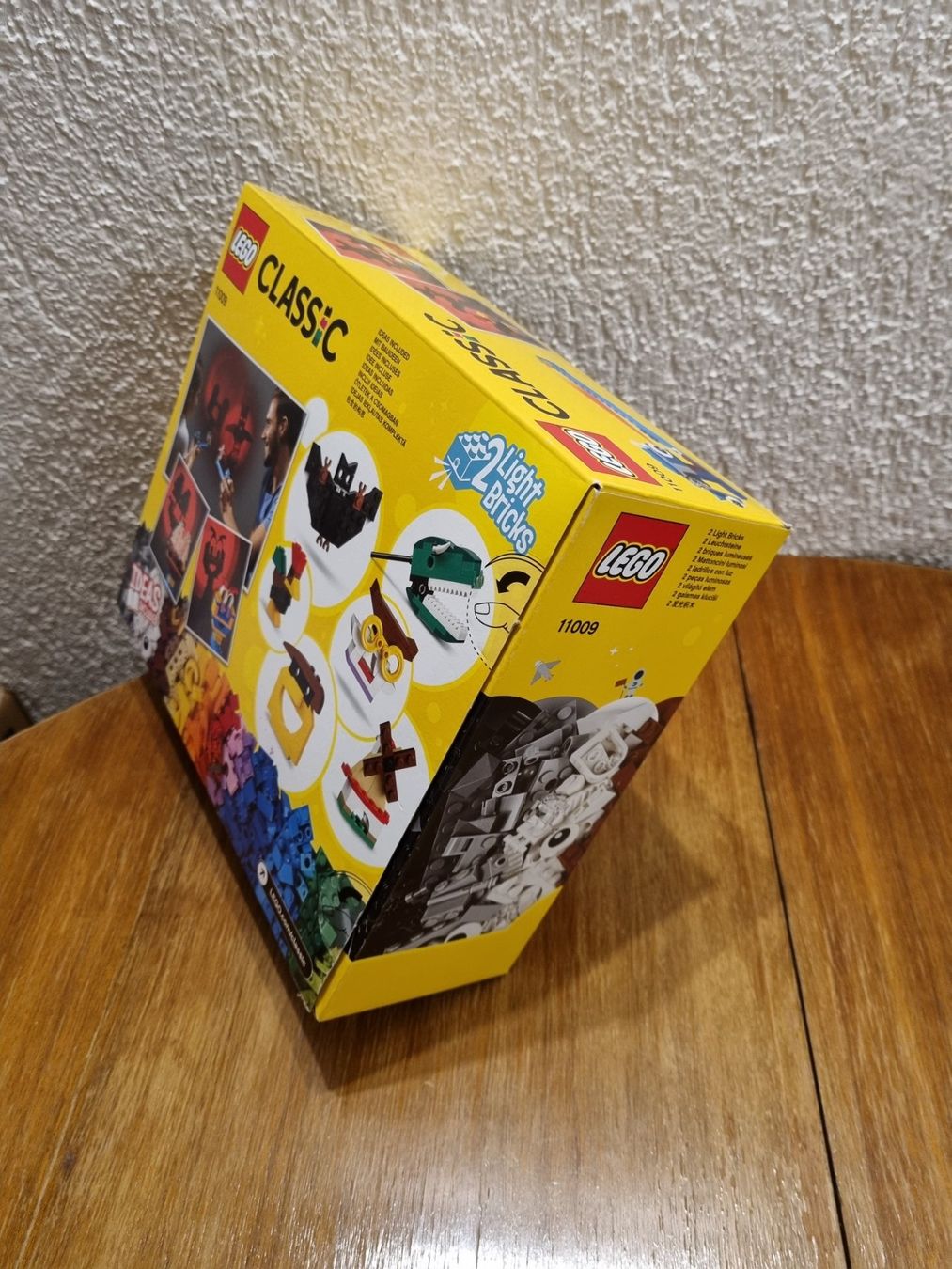 Lego Kit di costruzioni: LEGO Classic 11009 Shadow Theatre Halloween – Nuovo e nell'imballaggio originale da Basadingen venduto da NekoBricks 3