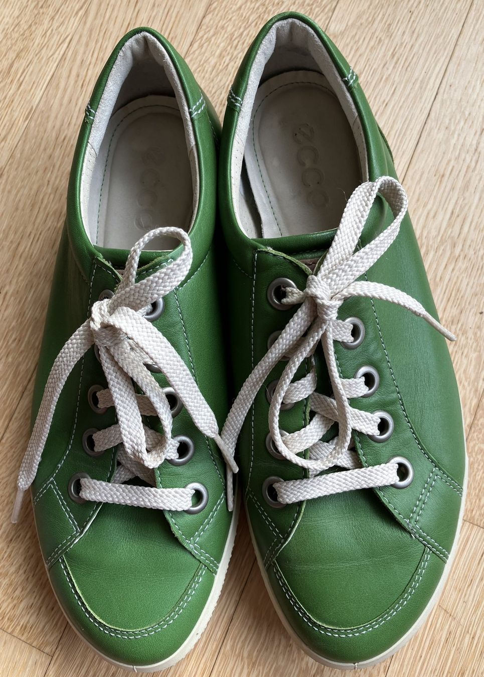 Ecco Scarpe da donna: ECCO Sneaker grün Leder Gr. 36 – Usato da Wolfwil venduto da Verbenia 1