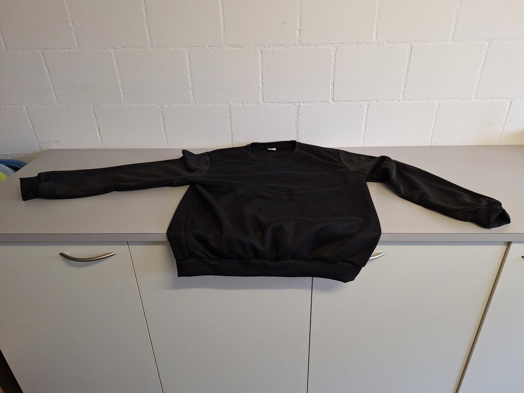 Pullover & Sweatshirts: Sweatshirt – Neu (gemäss Beschreibung) aus Birrwil von toldi01 1
