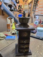Antike Kaffeemühle Holz Schöner Zustand (DU)
