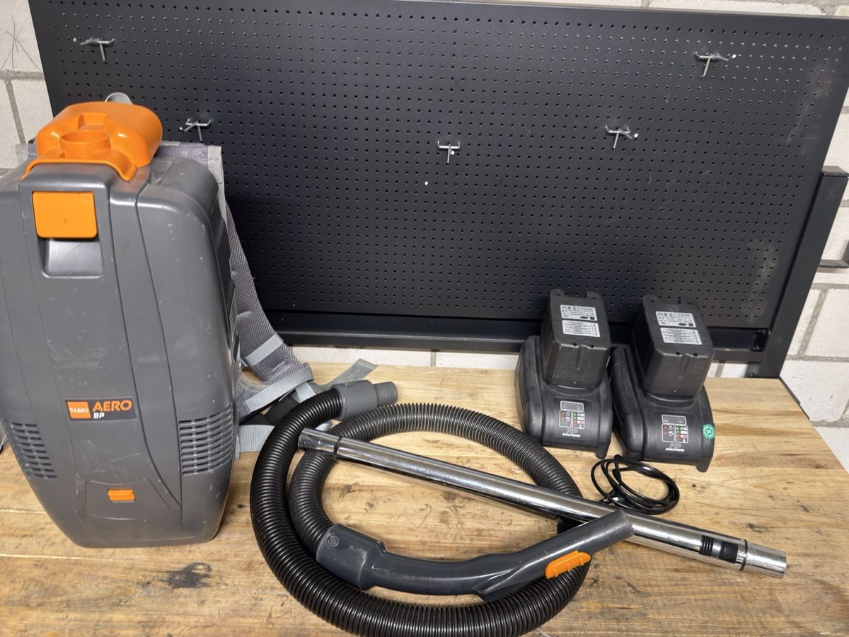 Aspirapolveri & Accessori: TASKI Aero BP li-ion – Usato da Romanshorn venduto da Berat.S 1