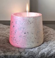 Candela  decorativa contenitore rosa glitter, fatta a mano