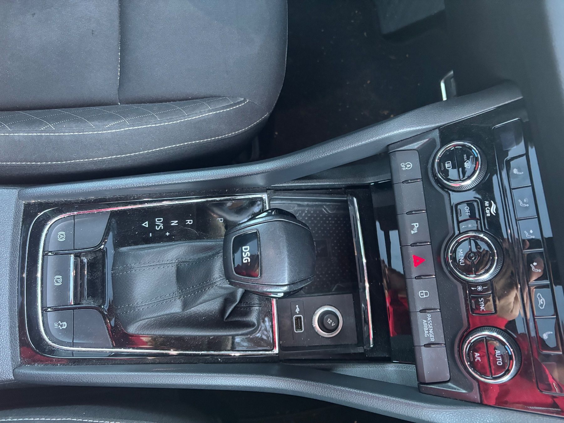 Skoda Automobili: SKODA KAROQ 1.0 TSI DSG – Usato da  venduto da  4