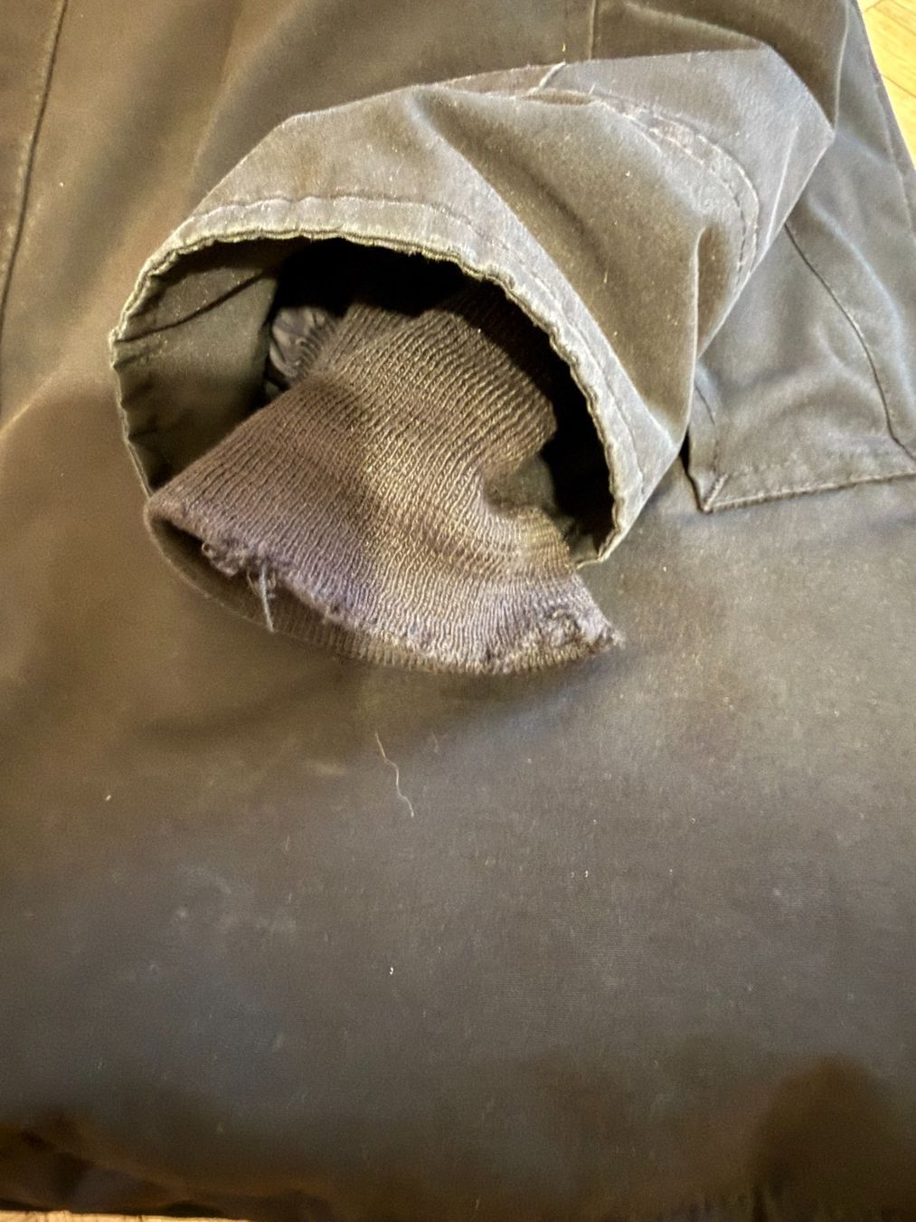 Canada Goose Mäntel: Canada Goose Parka Schwarz L – Gebraucht aus Meyrin von Sdenis84 7