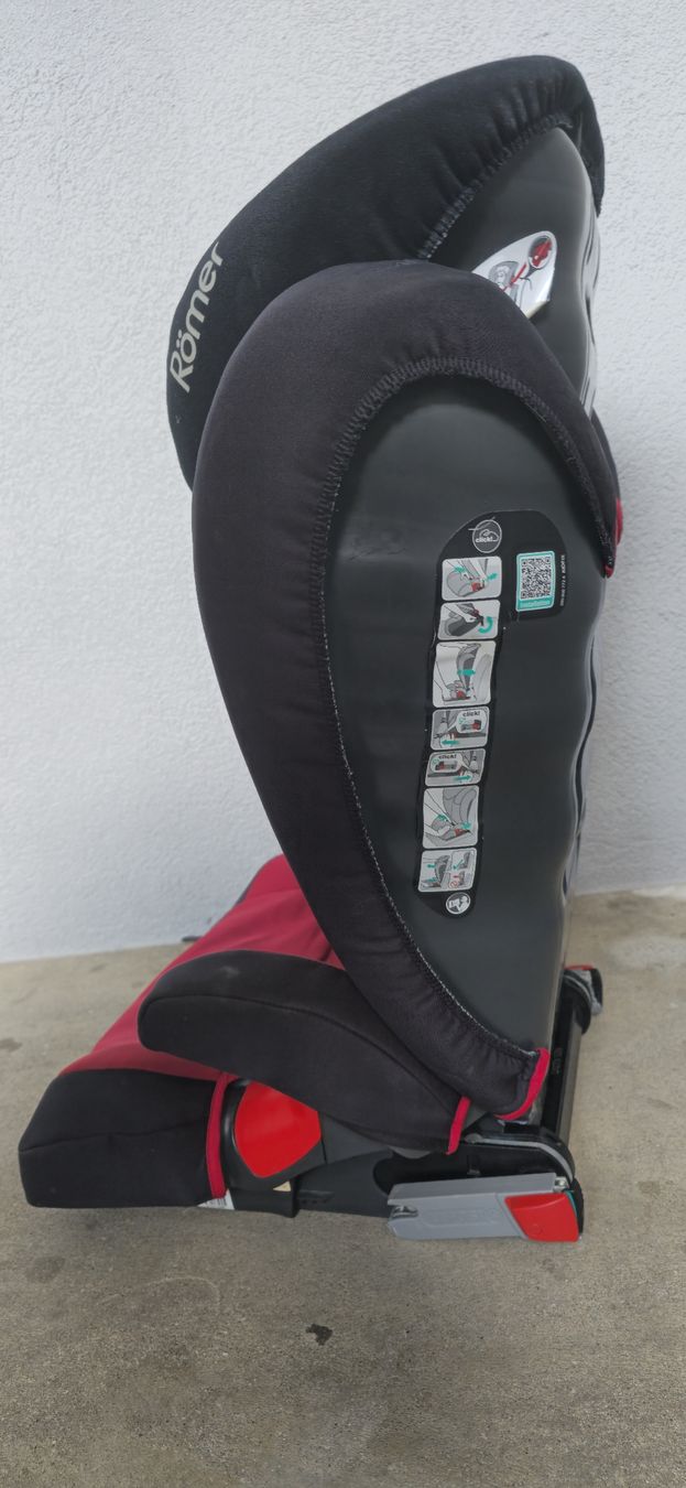 Britax Römer Sièges auto: Römer Kindersitz – D'occasion à Kreuzlingen par zebrone81 2