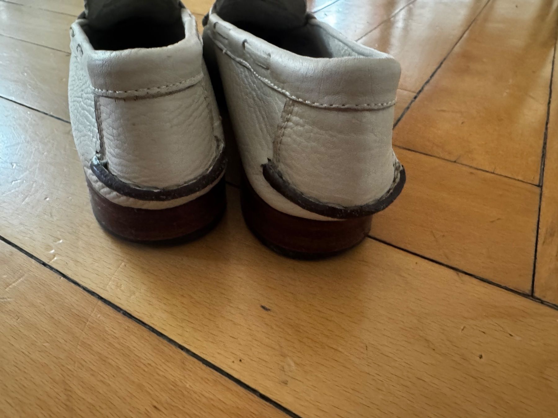 Scarpe da donna: En Soie Mokassins Leder – Usato da Herrliberg venduto da Zueriseeufer 3