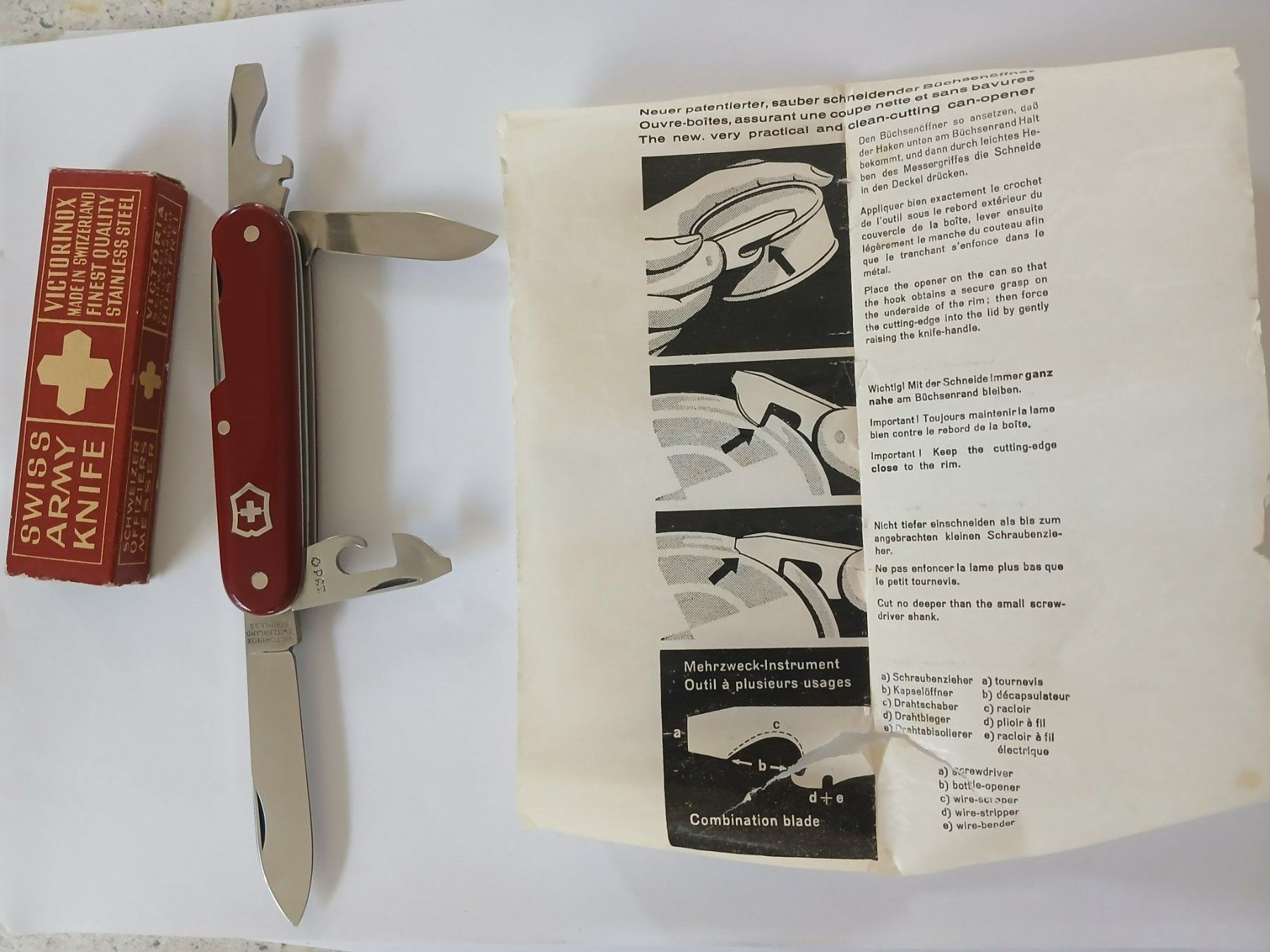 Couteaux de poche: Viktorinox – Neuf (Voir description) à Rüegsbach par Rover110