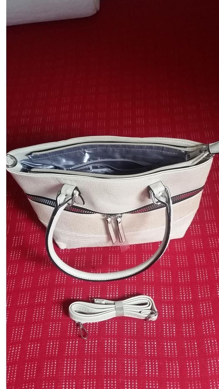 Borse da donna: Grosse, praktische Mode-Handtasche – Nuovo e nell'imballaggio originale da Winterberg ZH venduto da Gemini63 2