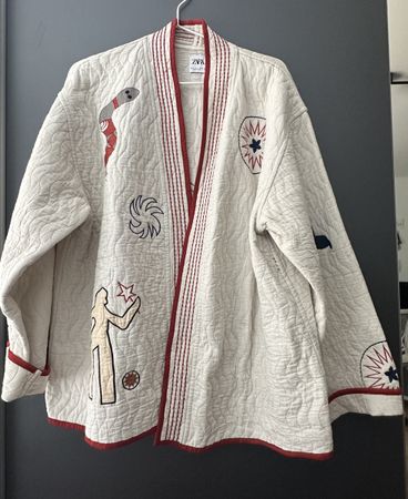 Jacke/ Kimono ZARA mit Stickereien Grösse L neuwertig