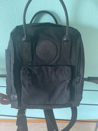  Fjällräven Kanken Mini 