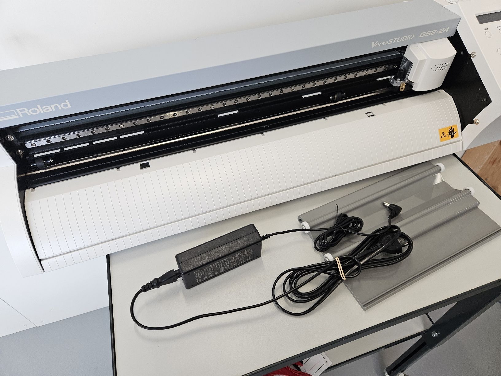 Roland Tutte le macchine: Schneidplotter Roland Versa Studio- GS2-24 – Nuovo (secondo la descrizione) da Altendorf venduto da egi83 2
