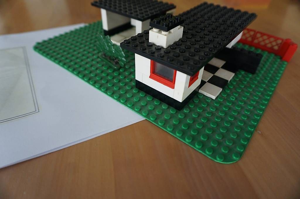 Lego Baukästen: Lego 345  Bungalow m. Auto – Gebraucht aus Wohlen AG von modellbahner-ch 1