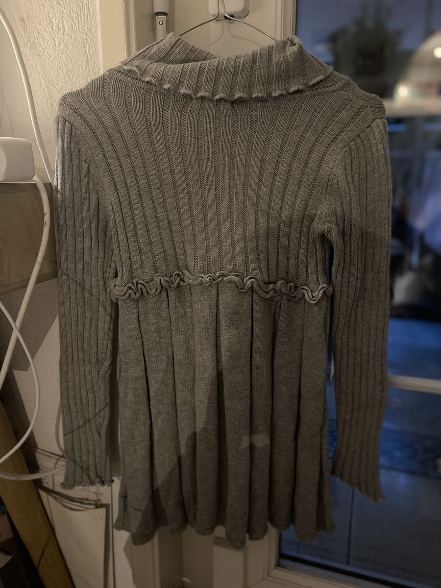 Kleider & Röcke: Robe pull grise col roulé taille 7 ans automne – Neu (gemäss Beschreibung) aus Denges von val_j8w7 4