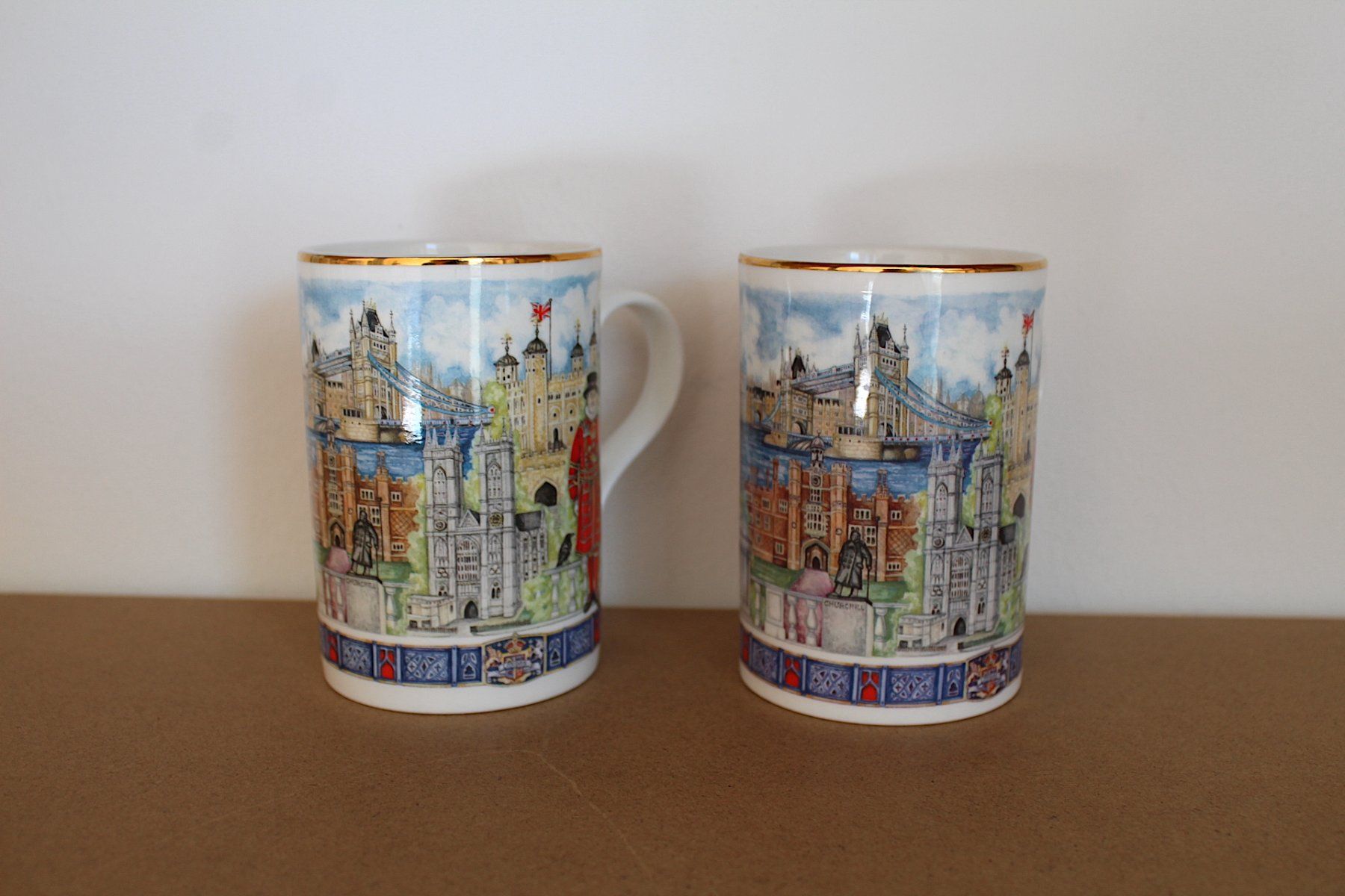Tassen: 2 x  Teetassen  James Sadler , England – Gebraucht aus Locarno von fripui 4
