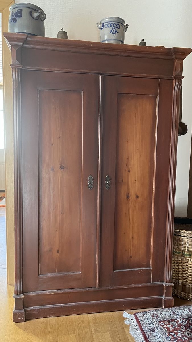 Armoires: Holzschrank – D'occasion à Appenzell par nana33