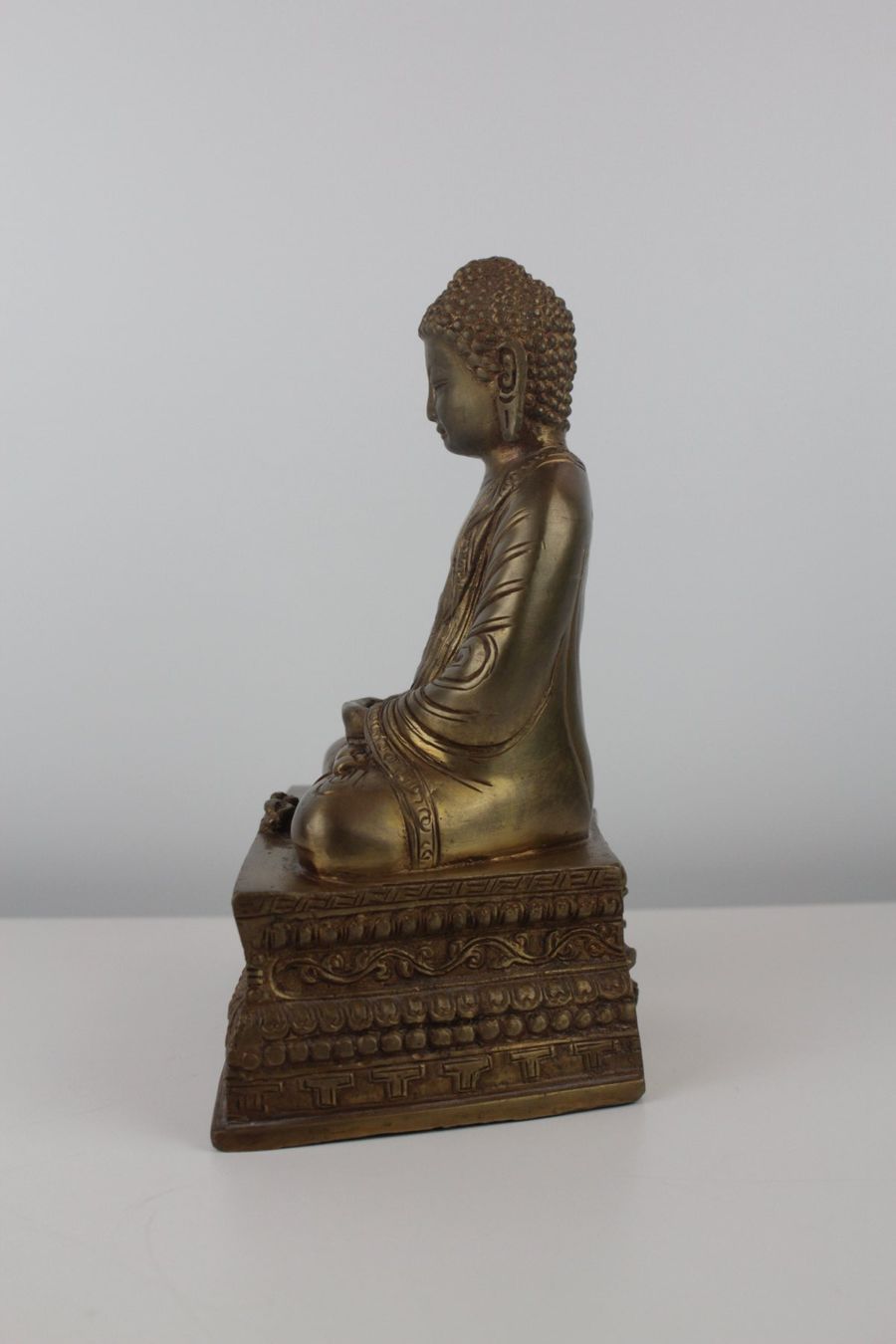 Sculture & Statue: Sitzender Buddha aus massivem Messing – Usato da Basel venduto da IRMAundFRED 1