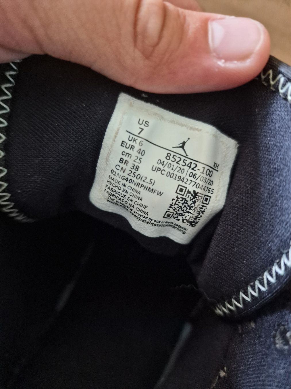 Jordan Scarpe da uomo: Jordan Sneakers Gr. 40 - Stylisch – Usato da Reichenburg venduto da Kiwi1403 2