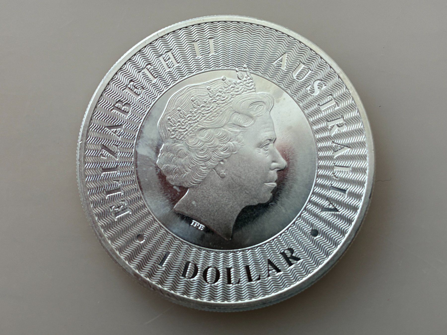 Tutti le monete: 1 Unze Silber Australian Kangaroo 2018 – Usato da Rüthi (Rheintal) venduto da Gnome 1