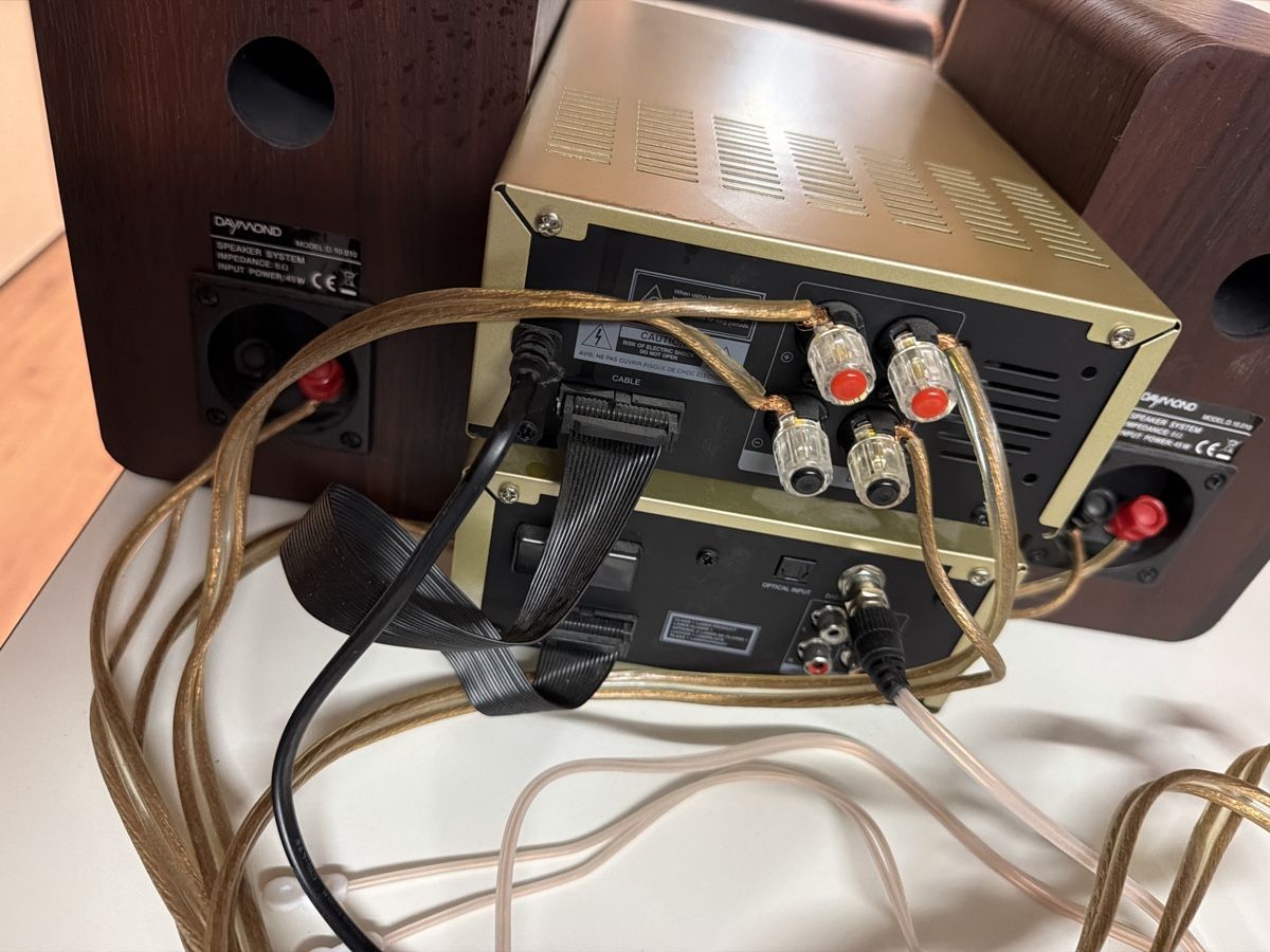 Radios: Daymond dab – D'occasion à basel par Swiss._.1978 4