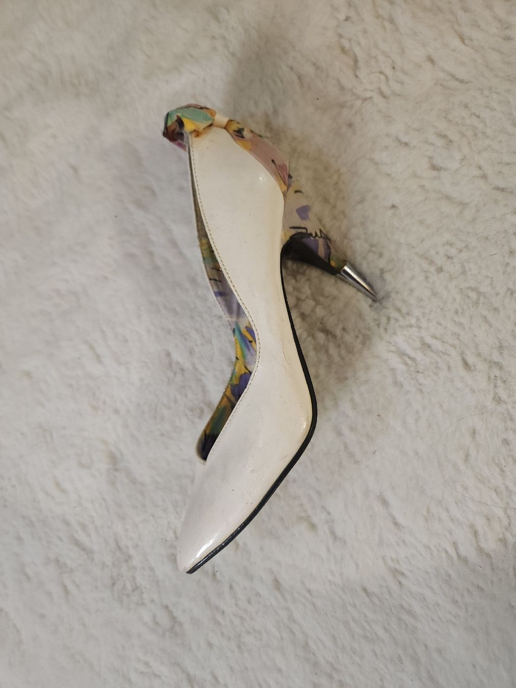 Damenschuhe: Escarpins blanc – Gebraucht aus Donneloye von gob_nn9d 1