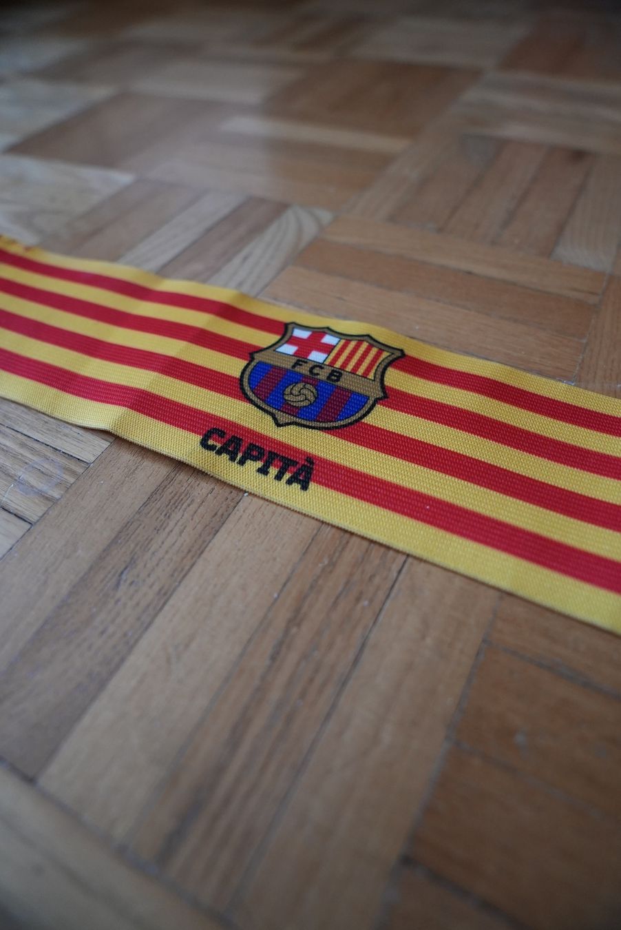 Accessori: FC Barcelona Captain Armband – Nuovo (secondo la descrizione) da Basel venduto da DavideCalla 2