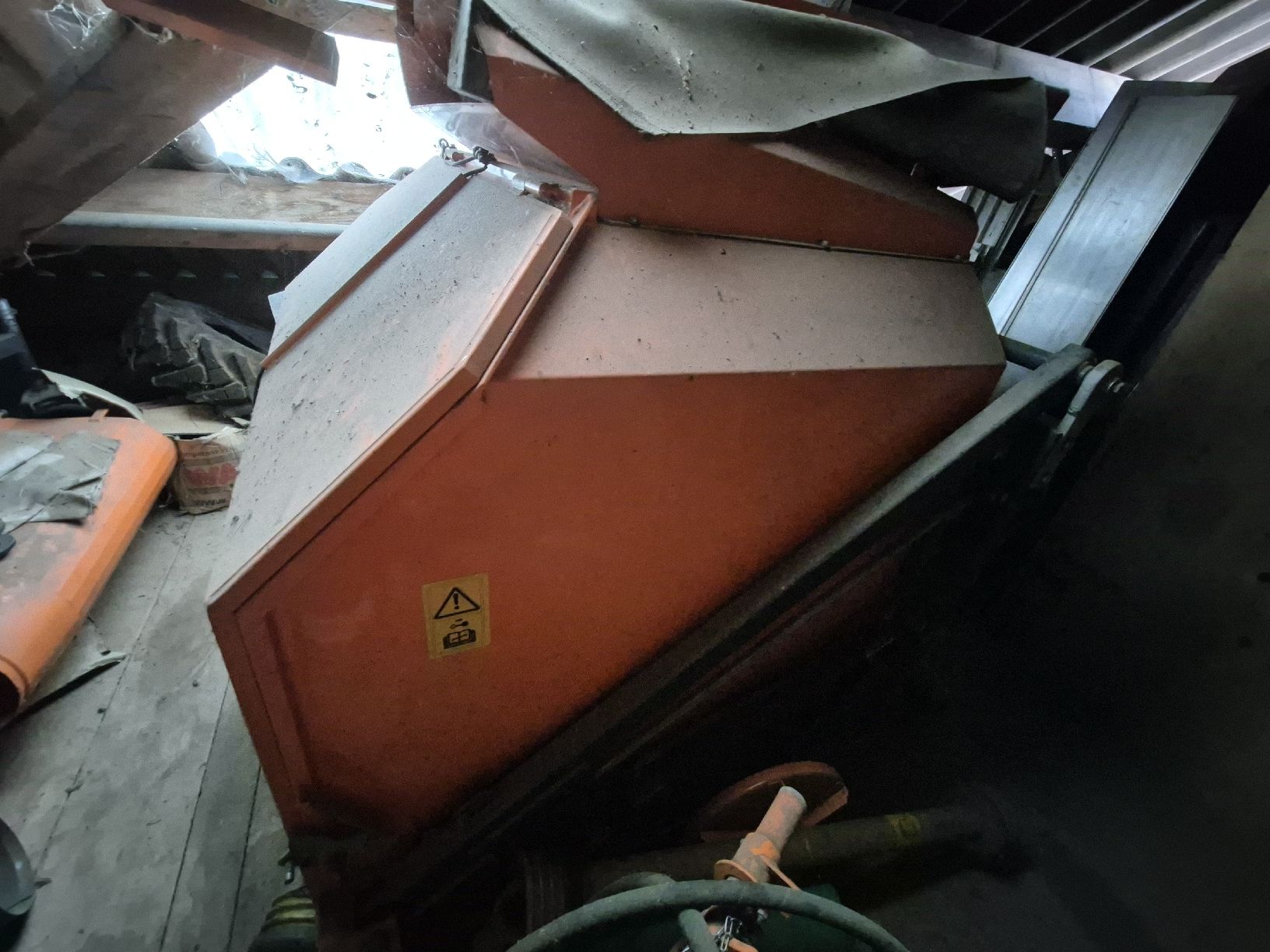 Toutes les machines: sichelmäher container mit gebläse – D'occasion à Kaltacker par chr_68qp 3