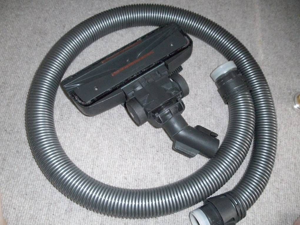 Aspirapolveri & Accessori: Aspirateur Miele sans sac – Usato da La Conversion venduto da Bloublou 4