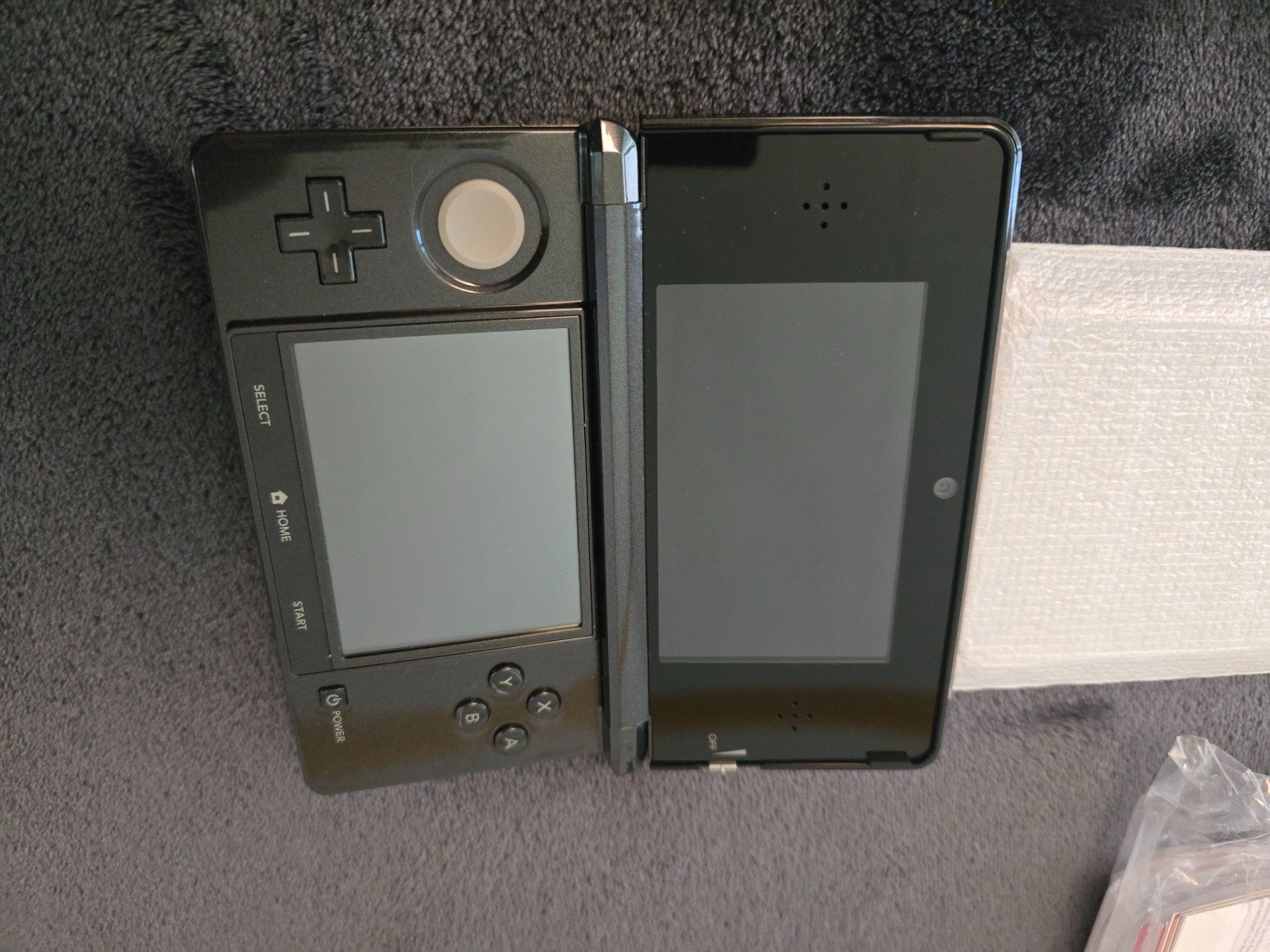 Nintendo Console: Nintendo 3 DS – Usato da Iragna venduto da ema_500