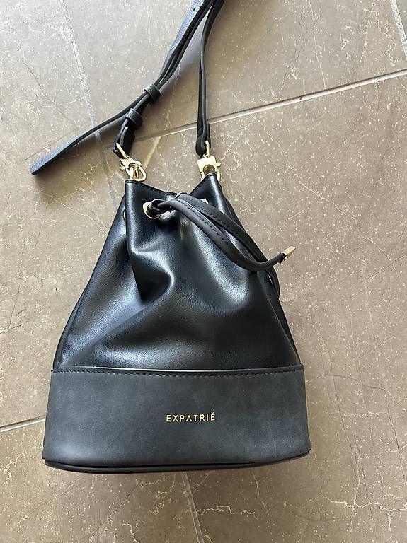 Taschen für Damen: Expatrié Bucket Tasche – Neu und originalverpackt aus Zürich von fabienne.fkl 2