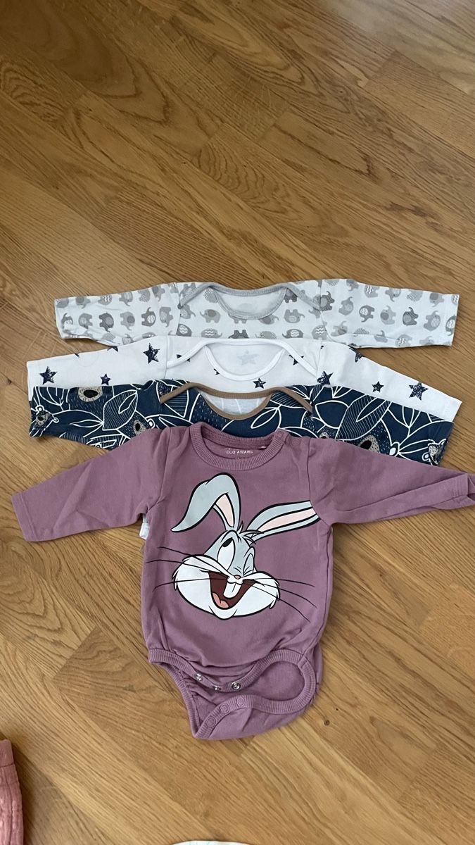 Lotti & Set di vestiti: Herbst/Winter Kleiderpaket Grösse 62 – Usato da Arlesheim venduto da mic_8w5q 1