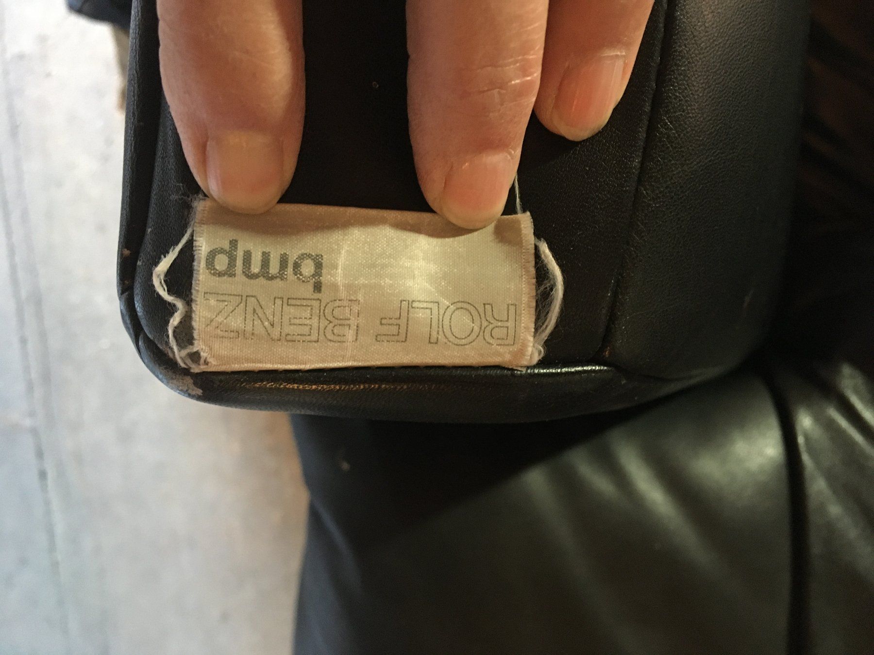 Rolf Benz Divani: Rolf Benz Sofa schwarz – Usato da Stein am Rhein venduto da Estelle1001 3