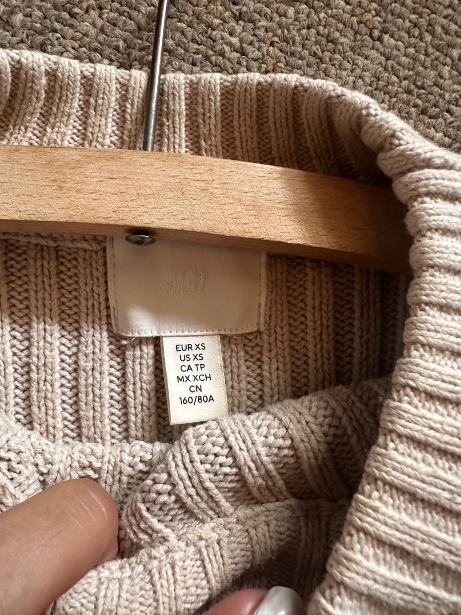 Pulls & Sweat-shirts: Pullover H&M beige Grösse XS Damen – D'occasion à Wildensbuch par pet_d2dv 1