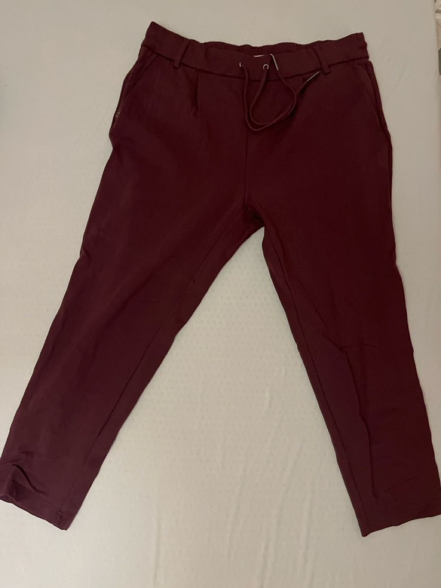 Only Hosen: Only Stoffhose port royale – Gebraucht aus Aarau von BusyBumblebee 1