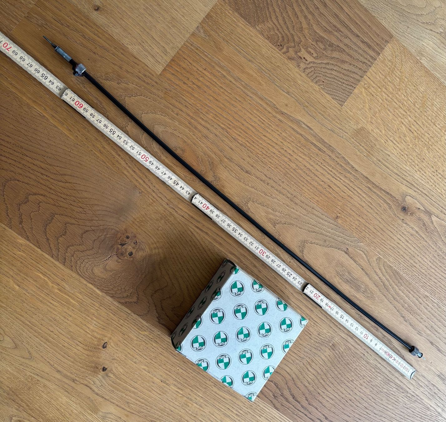 Puch Ciclomotori: VDO Tachowelle SCHWARZ 66 cm – Usato da Gerlafingen venduto da alpenbrevet