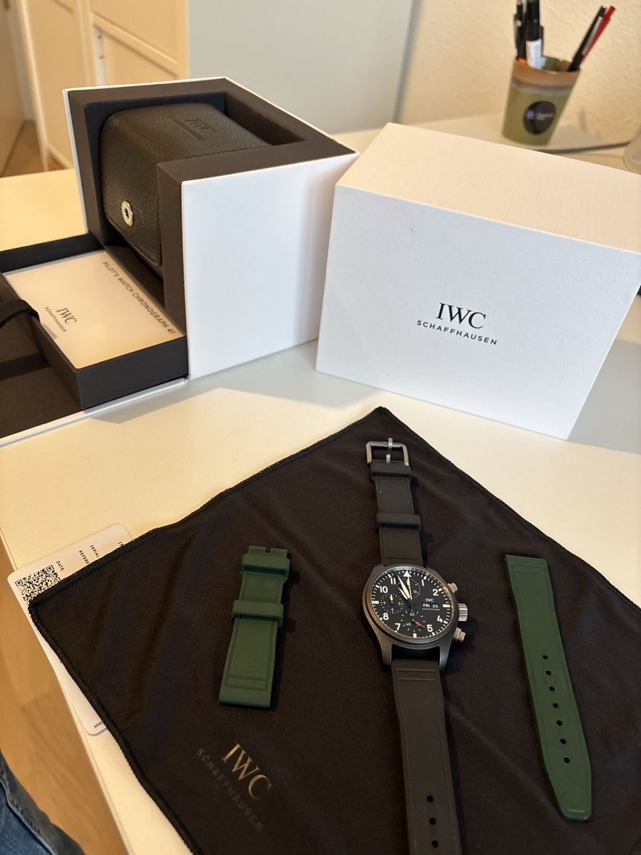 IWC Orologi: IWC Pilot's Watch Chronograph 41 Top Gun Ceramic - Full set – Nuovo (secondo la descrizione) da Dübendorf venduto da lenudle 7