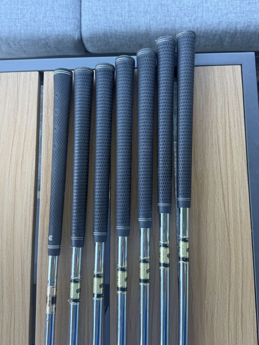 Taylor Made Mazze & Set: Taylor Made rac Eisen-Set - Linkshänder  – Usato da Interlaken venduto da s.weg94 2